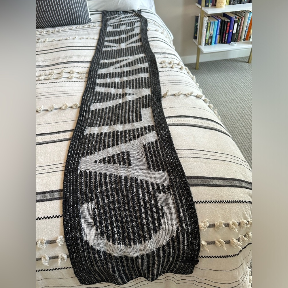 Calvin Klein Scarf - Picture 3 of 10